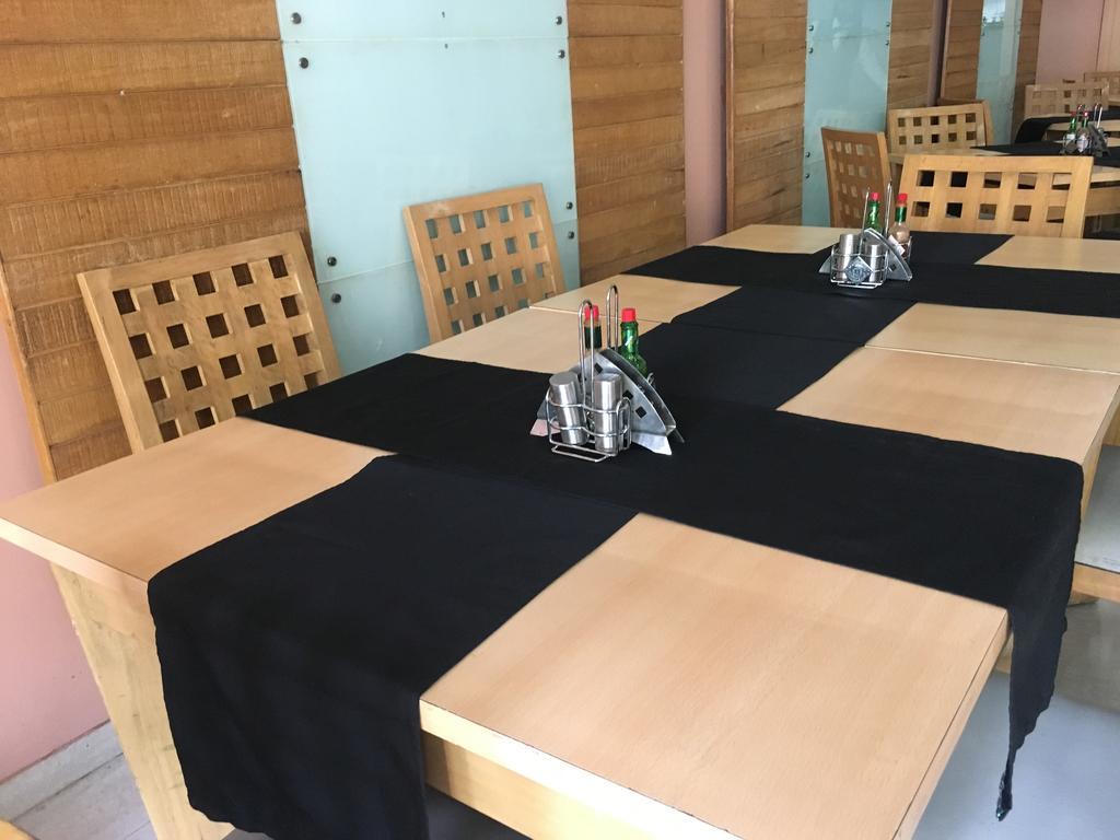 Sukh Hotel Βομβάη Εξωτερικό φωτογραφία