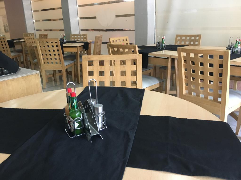 Sukh Hotel Βομβάη Εξωτερικό φωτογραφία