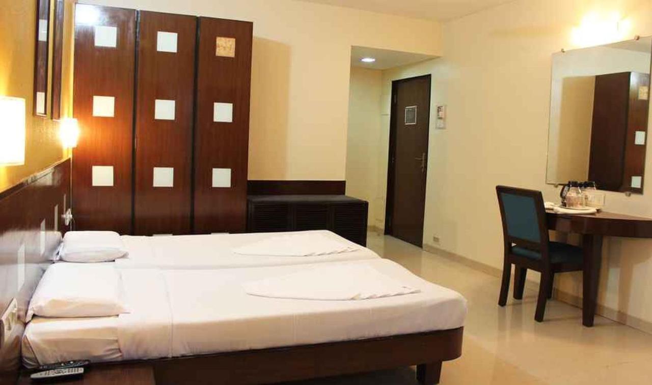Sukh Hotel Βομβάη Εξωτερικό φωτογραφία