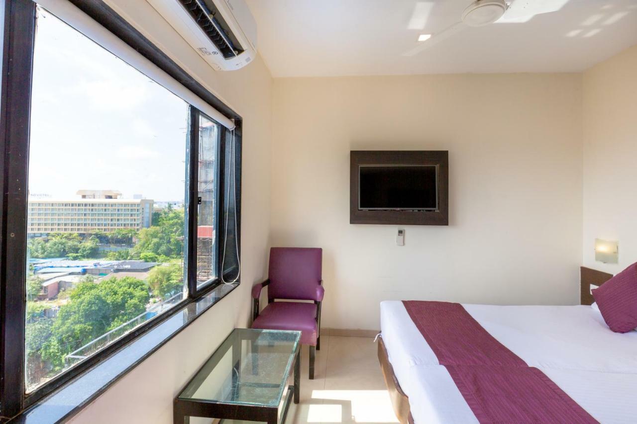Sukh Hotel Βομβάη Εξωτερικό φωτογραφία