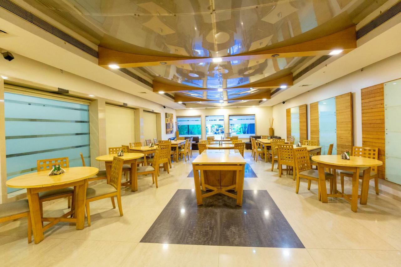 Sukh Hotel Βομβάη Εξωτερικό φωτογραφία