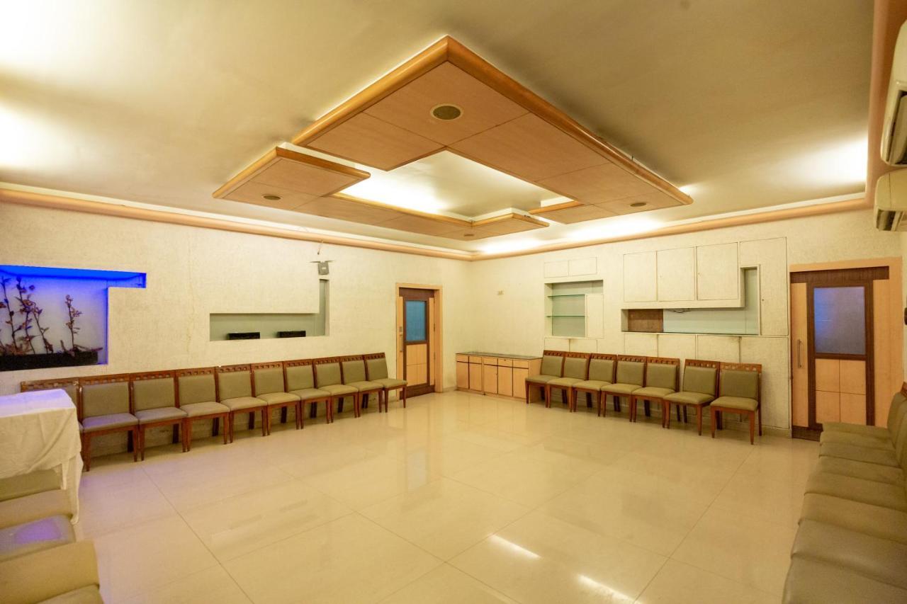 Sukh Hotel Βομβάη Εξωτερικό φωτογραφία