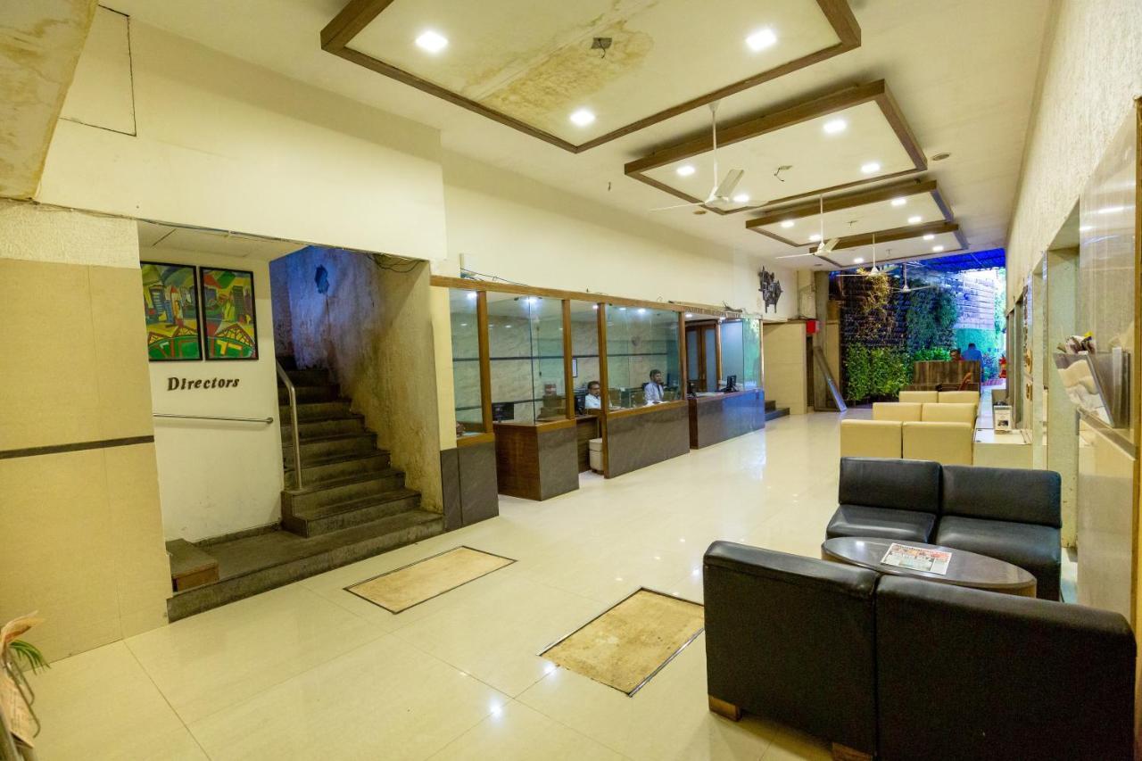 Sukh Hotel Βομβάη Εξωτερικό φωτογραφία